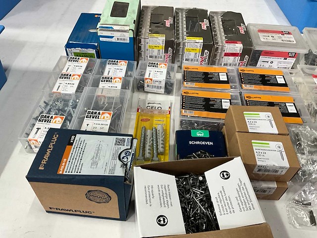Mix kavel diverse bevestigingsmaterialen - afbeelding 6 van  15