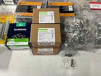 Mix kavel diverse bevestigingsmaterialen - afbeelding 11 van  15