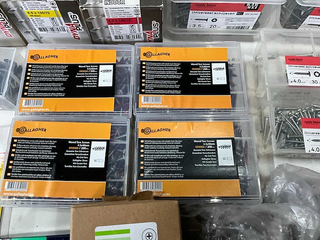 Mix kavel diverse bevestigingsmaterialen - afbeelding 12 van  15