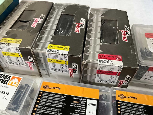 Mix kavel diverse bevestigingsmaterialen - afbeelding 13 van  15