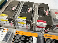 Mix kavel diverse bevestigingsmaterialen - afbeelding 13 van  15