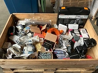 Mix kavel diverse doe-het-zelf artikelen en retouren webwinkel