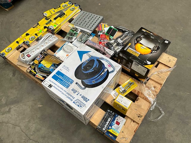 Mix kavel diverse doe-het-zelf artikelen - afbeelding 3 van  12