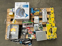 Mix kavel diverse doe-het-zelf artikelen - afbeelding 4 van  12