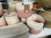 Mix kavel diverse fair trade manden/plantpotten - afbeelding 9 van  12