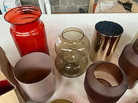 Mix kavel diverse glaswerk o.a. vazen en waxinelichthouders - afbeelding 5 van  11
