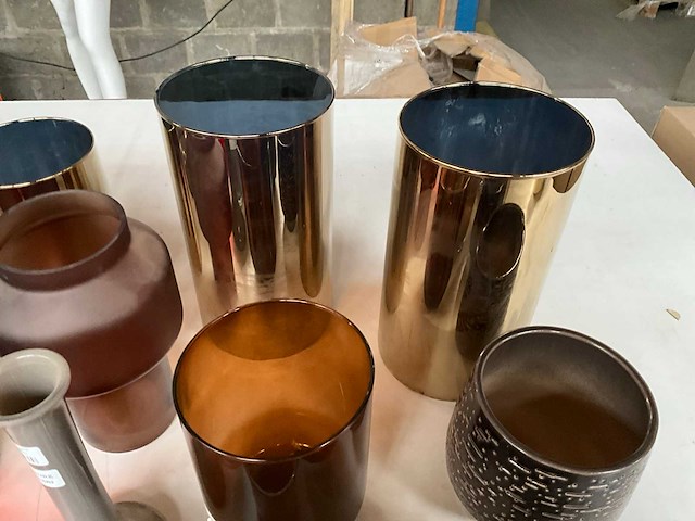 Mix kavel diverse glaswerk o.a. vazen en waxinelichthouders - afbeelding 7 van  11