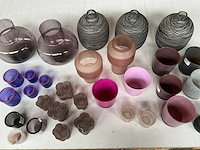 Mix kavel diverse glaswerk o.a. vazen en waxinelichthouders - afbeelding 11 van  11