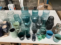Mix kavel diverse glaswerk o.a. vazen en waxinelichthouders - afbeelding 2 van  12
