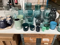 Mix kavel diverse glaswerk o.a. vazen en waxinelichthouders - afbeelding 5 van  12