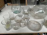Mix kavel diverse glaswerk o.a. vazen en waxinelichthouders - afbeelding 4 van  11