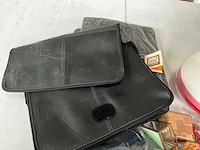 Mix kavel diverse handgemaakte fairtrade artikelen - afbeelding 6 van  19