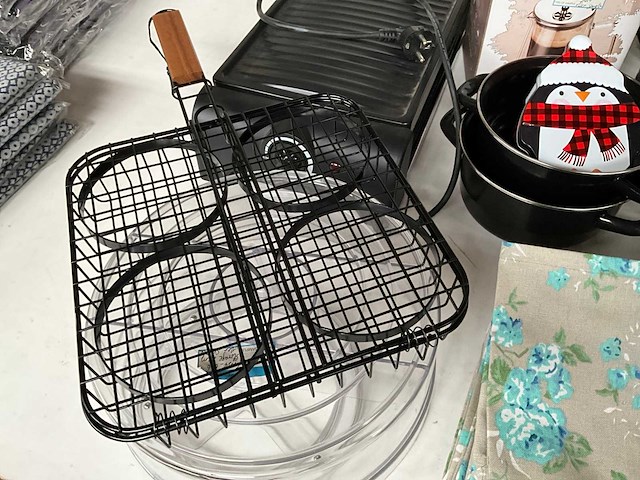 Mix kavel diverse keukentextiel & keukengerei - afbeelding 3 van  18