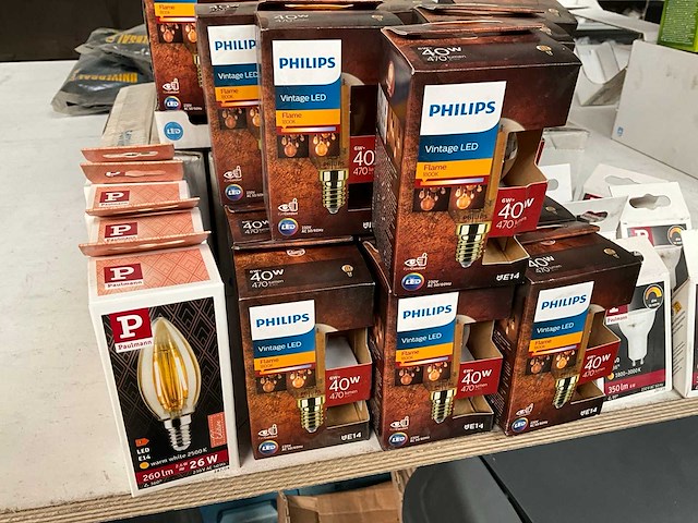 Mix kavel diverse lichtbronnen van o.a philips - afbeelding 2 van  6