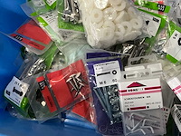 Mix kavel diverse merken bevestigingsmaterialen - afbeelding 2 van  5