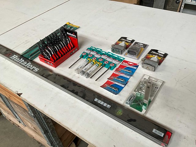 Mix kavel diverse merken gereedschap accessoires - afbeelding 6 van  6