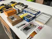 Mix kavel diverse merken handgereedschap & accessoires - afbeelding 2 van  11