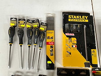 Mix kavel diverse merken handgereedschap & accessoires - afbeelding 4 van  11