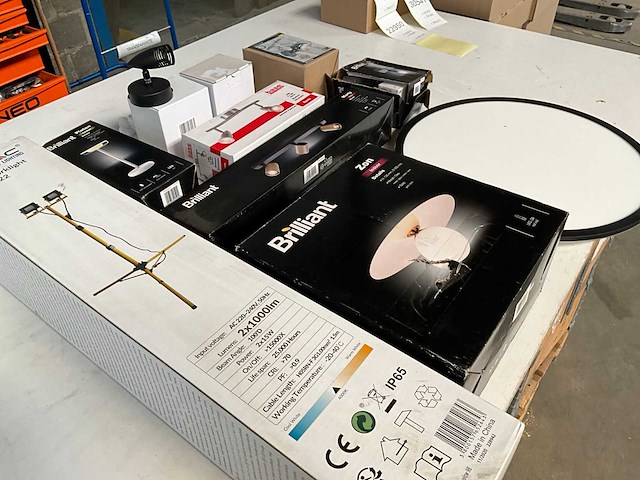 Mix kavel diverse merken verlichting - afbeelding 3 van  7