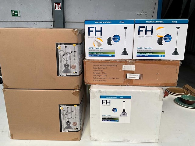 Mix kavel diverse plafondlampen - afbeelding 1 van  3
