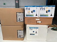 Mix kavel diverse plafondlampen - afbeelding 1 van  3