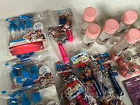Mix kavel diverse producten in kinder thema - afbeelding 7 van  8