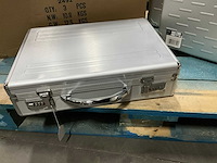 Mix kavel diverse (reis) koffers (9x) - afbeelding 4 van  7