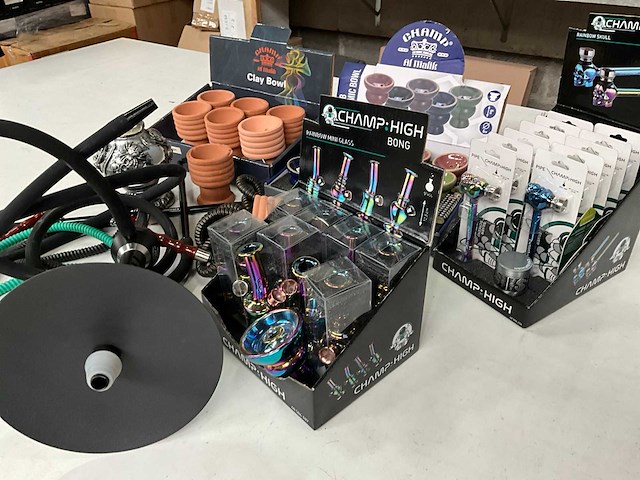 Mix kavel diverse rookwaren - afbeelding 2 van  10