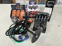 Mix kavel diverse rookwaren - afbeelding 1 van  10