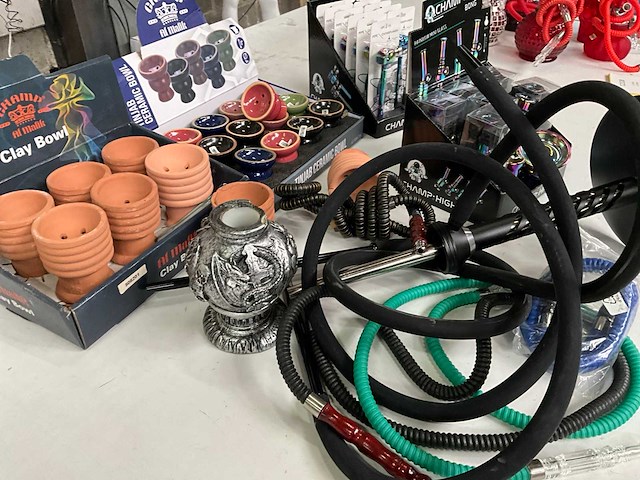 Mix kavel diverse rookwaren - afbeelding 10 van  10