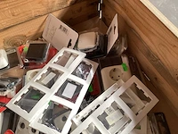 Mix kavel diverse schakelmateriaal - afbeelding 5 van  8