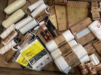 Mix kavel diverse schilder benodigdheden - afbeelding 1 van  8