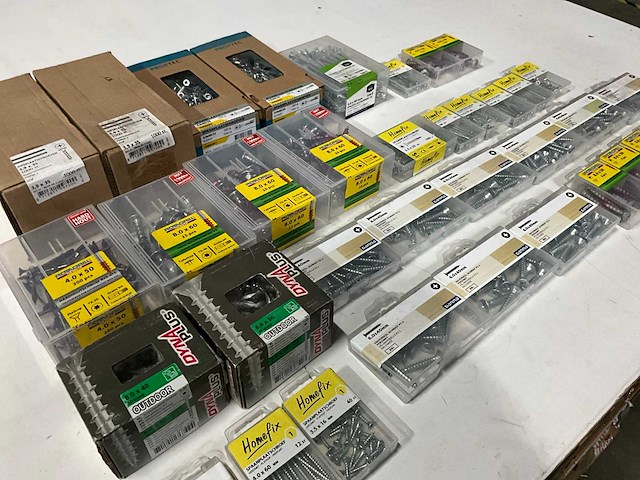 Mix kavel diverse schroeven - afbeelding 10 van  10