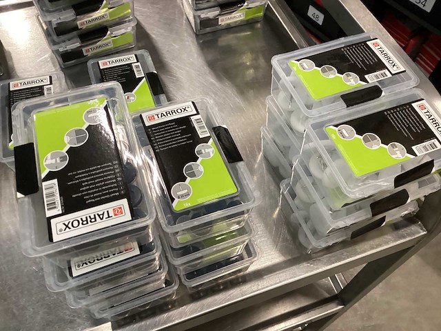 Mix kavel diverse stoelglijders (58x) - afbeelding 3 van  5