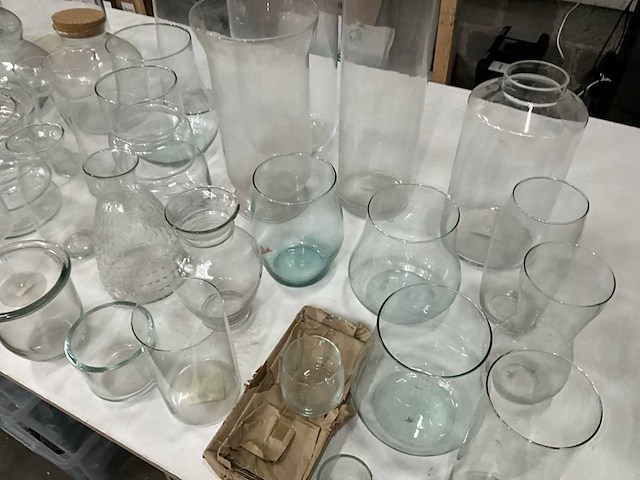 Mix kavel diverse vazen - afbeelding 7 van  11