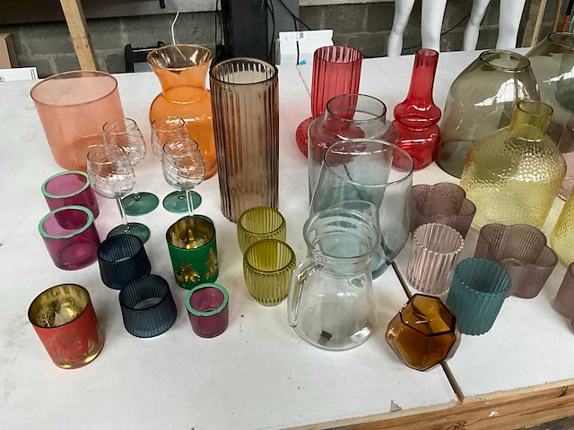 Mix kavel diverse vazen - afbeelding 2 van  9