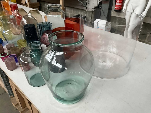 Mix kavel diverse vazen - afbeelding 6 van  9