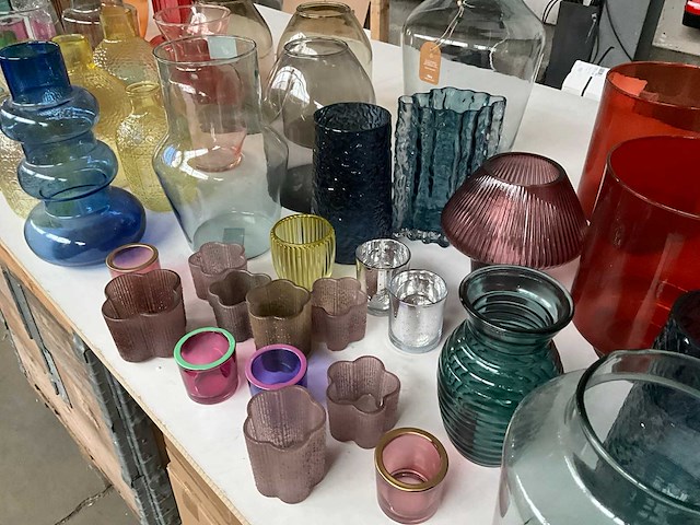 Mix kavel diverse vazen - afbeelding 7 van  9