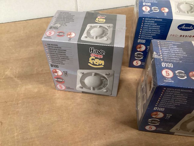 Mix kavel diverse ventilatiemateriaal (4x) - afbeelding 3 van  4