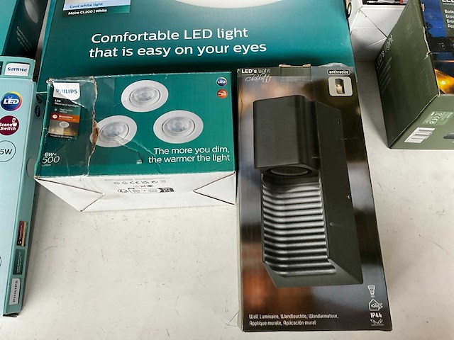 Mix kavel diverse verlichting philips en led’s light - afbeelding 13 van  14