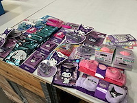 Mix kavel diverse verzorgingsproducten kinderthema - afbeelding 6 van  7