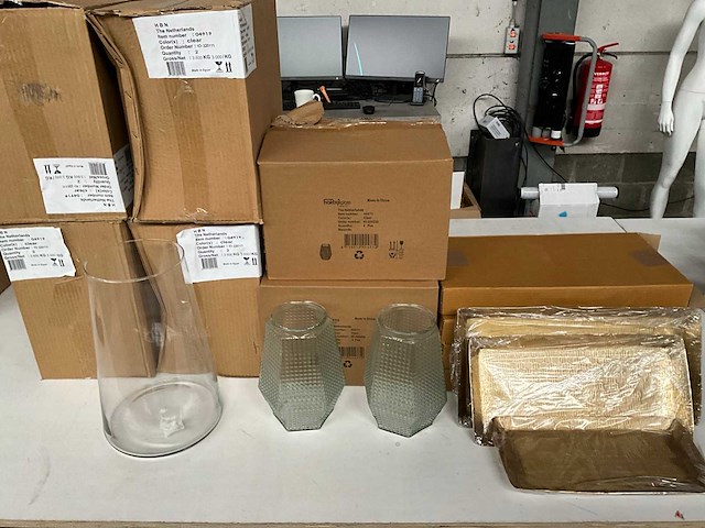 Mix kavel diverse woonaccessoires - afbeelding 1 van  11