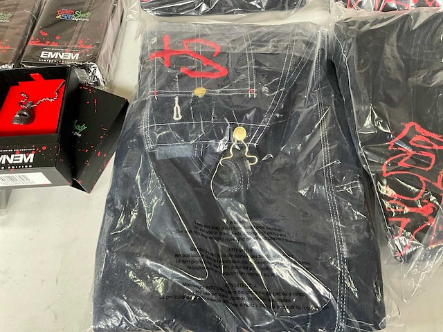 Mix kavel eminem merchandise - afbeelding 2 van  13