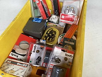 Mix kavel gereedschappen en accessoires - afbeelding 1 van  5