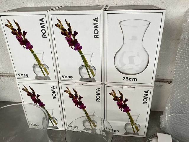 Mix kavel glazen vazen - afbeelding 3 van  6