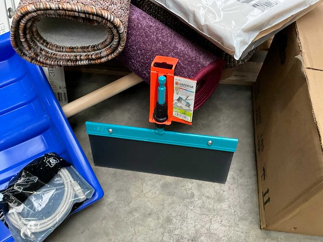 Mix kavel huis- en tuinartikelen - afbeelding 13 van  14