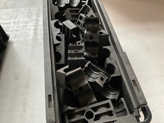 Mix kavel overige bevestigingsmaterialen - afbeelding 3 van  4