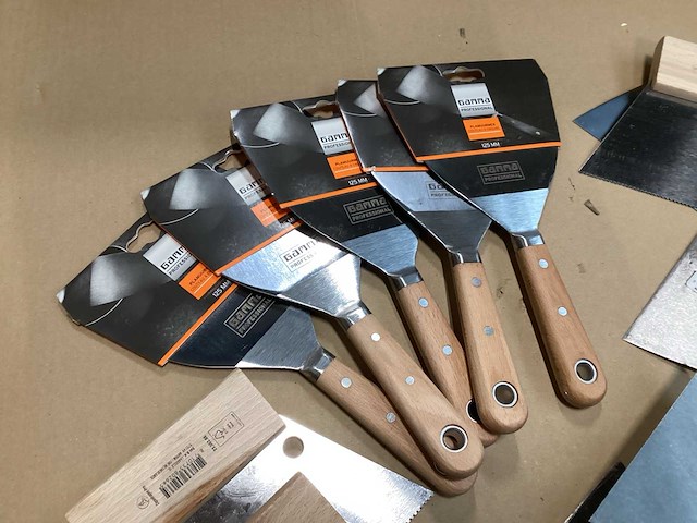 Mix kavel plamuurmessen en verfkrabbers - afbeelding 2 van  6