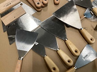 Mix kavel plamuurmessen en verfkrabbers - afbeelding 4 van  6