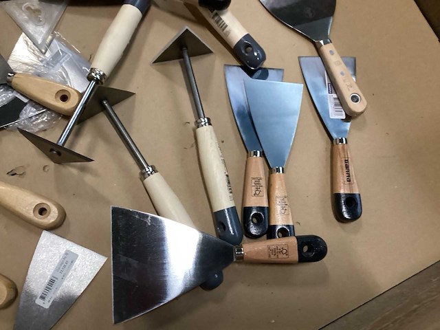 Mix kavel plamuurmessen en verfkrabbers - afbeelding 6 van  6